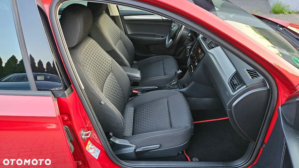 Skoda RAPID 1.0 TSI DSG Drive - 21