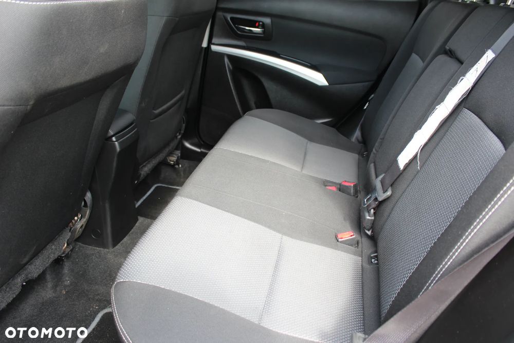 Suzuki SX4 S-Cross 1.6 DDiS 4x2 Comfort - 11