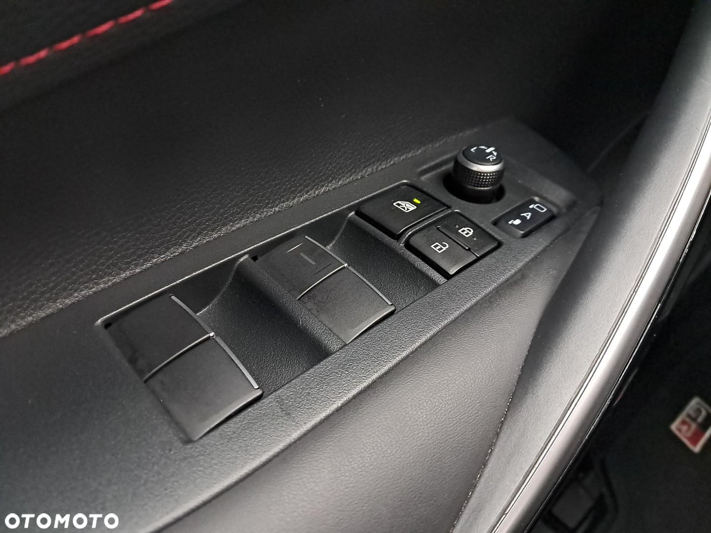 Toyota Corolla 2.0 Hybrid GR Sport Dynamic - 15