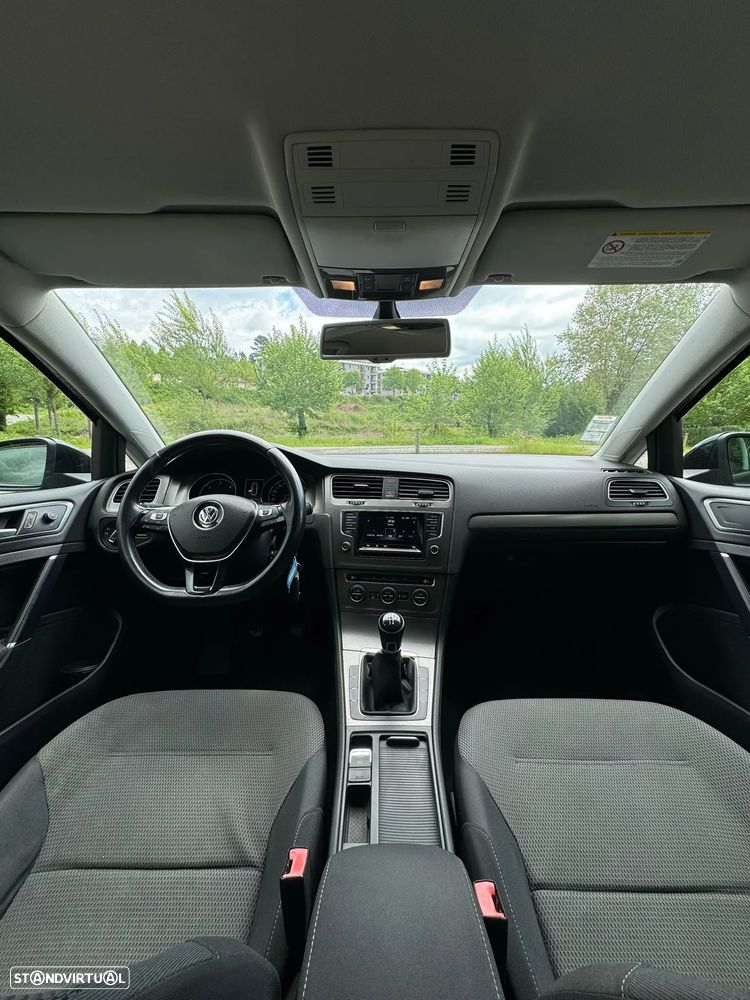 VW Golf 1.6 TDi Highline - 4