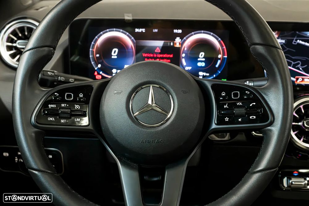 Mercedes-Benz GLA 250 e Progressive - 15