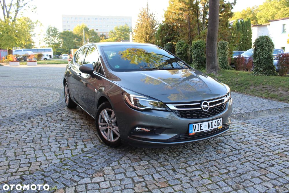 Opel Astra - 4