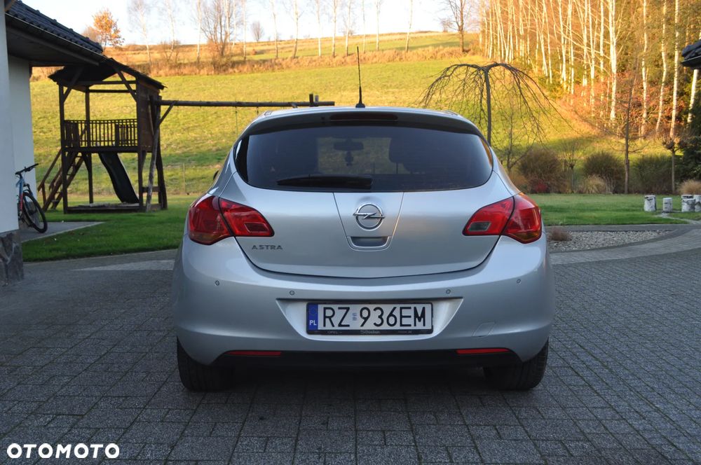 Opel Astra 1.6 Cosmo - 16