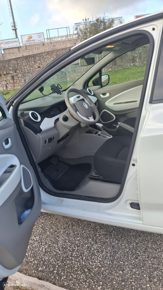 Renault Zoe (s/ Bateria) Limited 40 Flex Carga Rápida - 8