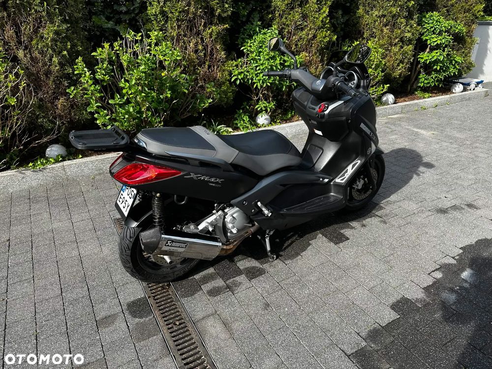 Yamaha X-max - 8