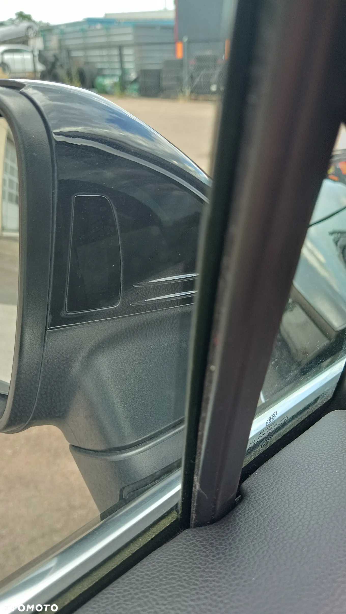 Volkswagen Tiguan - 9