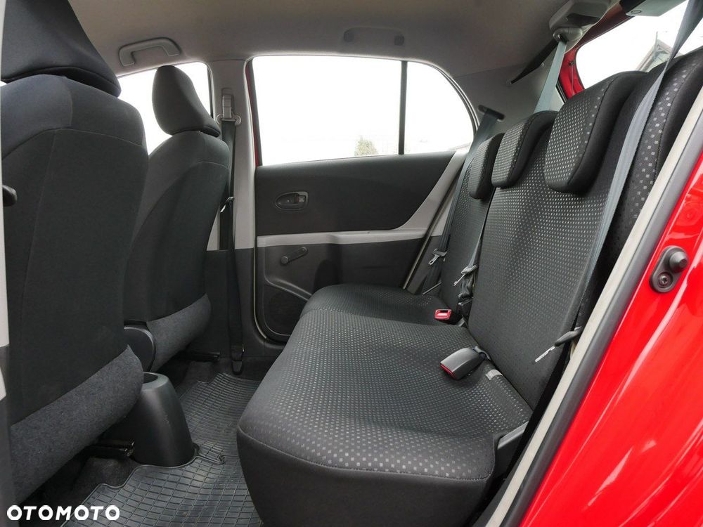 Toyota Yaris 1.33 Active - 8