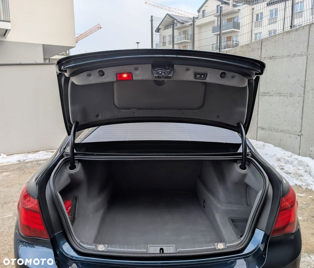 BMW Seria 7 730d - 4