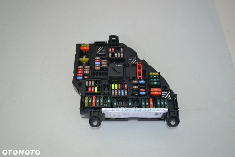 BMW F01 F10 F11 F06 F13 SKRZYNKA BEZPIECZNIKÓW BSI 9264923 - 1