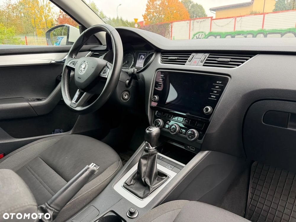 Skoda Octavia - 8