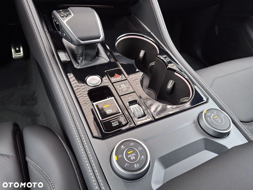 Volkswagen Touareg 3.0 V6 TDI 4Motion R-Line - 30