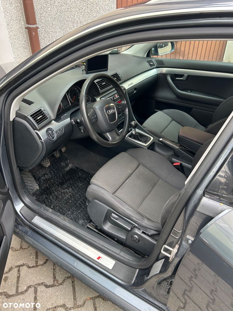 Audi A4 Avant 2.0 T FSI quattro - 5