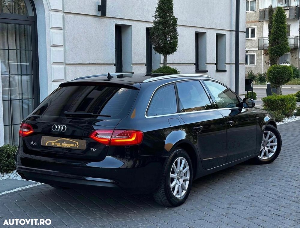 Audi A4 2.0 TDI DPF clean S line Sportpaket - 3