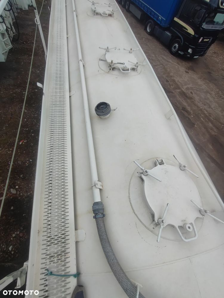 Benalu 62 000 L - 8