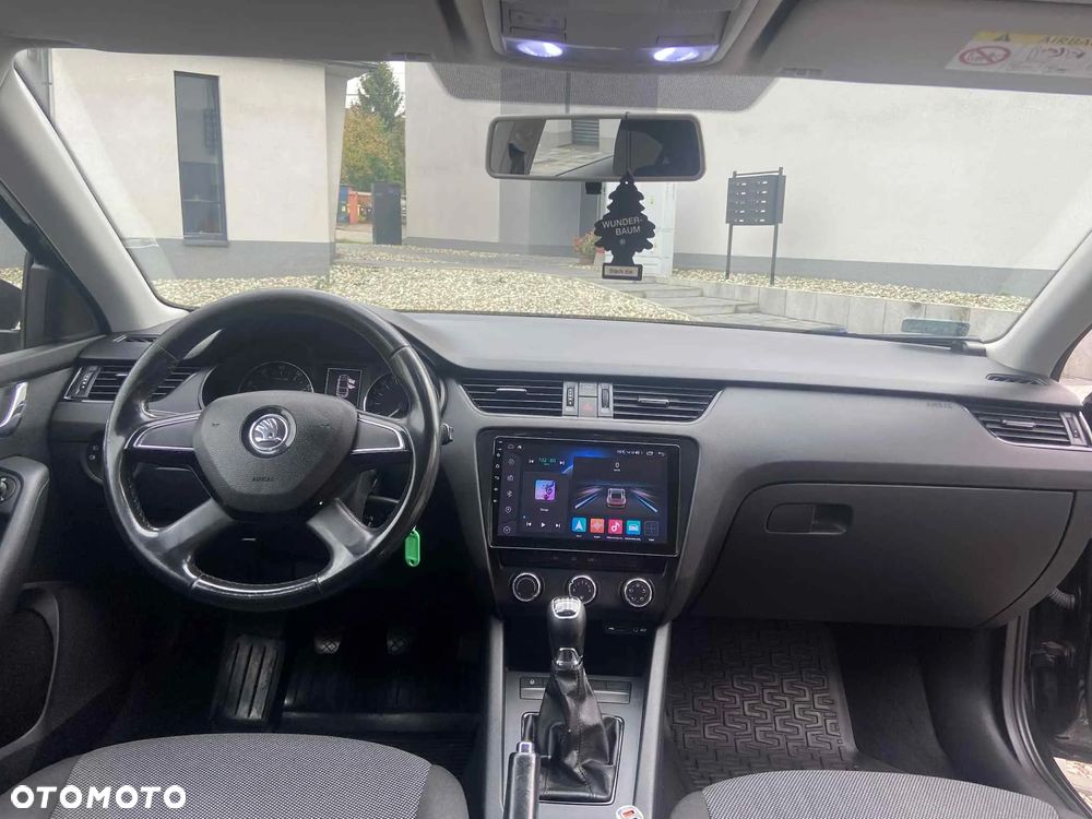 Skoda Octavia 1.2 TSI Ambiente - 5