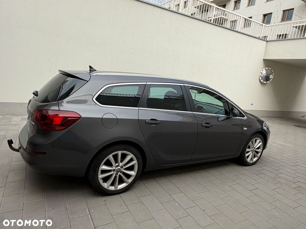 Opel Astra 1.4 T Enjoy - 4