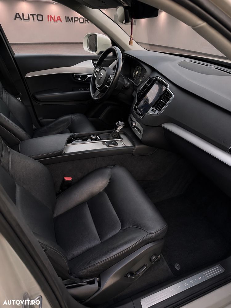 Volvo XC 90 D5 AWD Momentum - 9