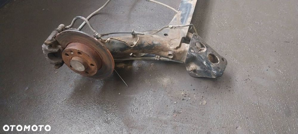 BELKA OŚ ZAWIESZENIA TYŁ TARCZE Z ABS SKODA OCTAVIA I FL 1.9 TDI - 4