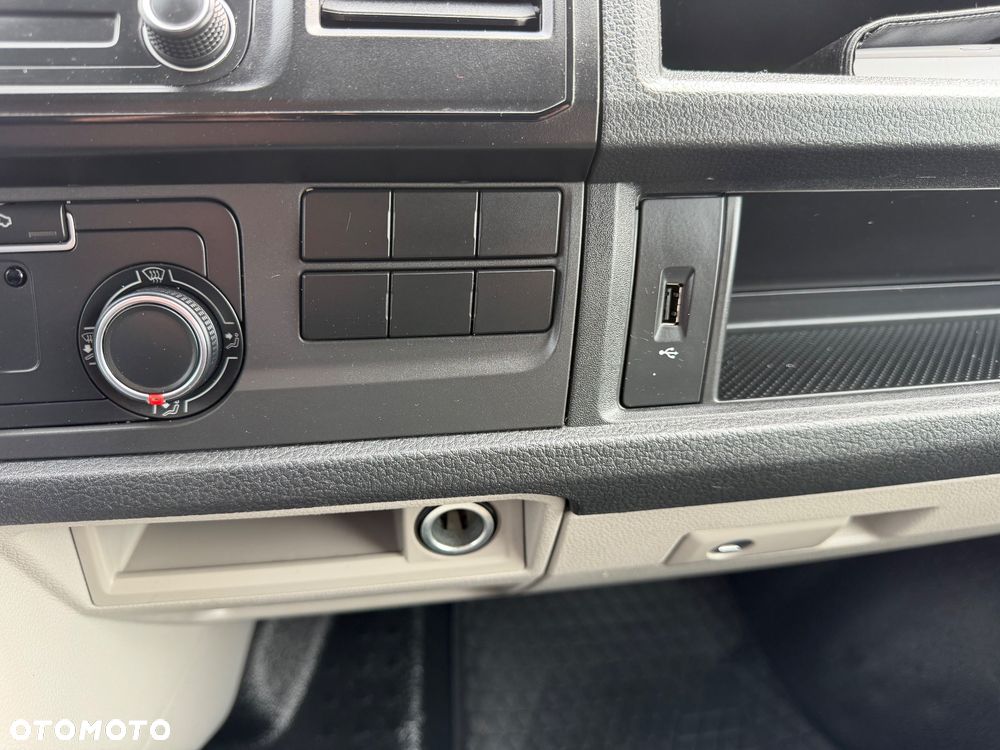 Volkswagen Transporter T6 - 26