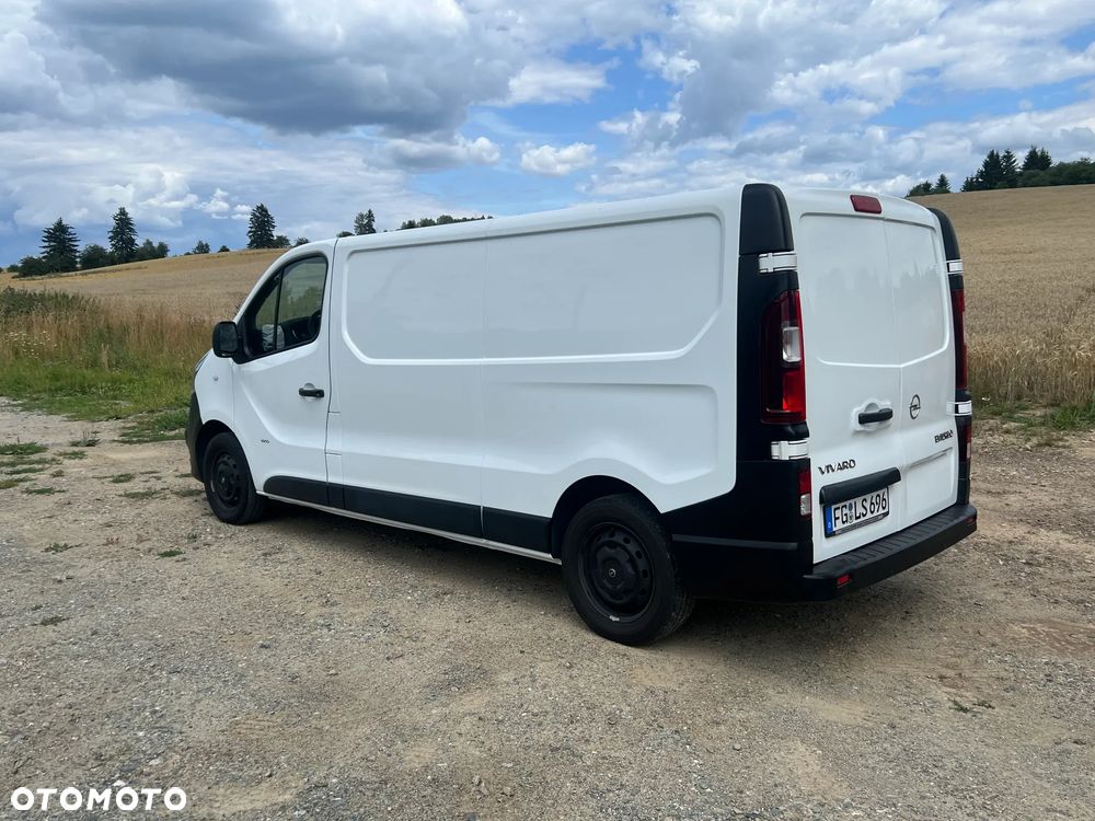 Opel vivaro - 3
