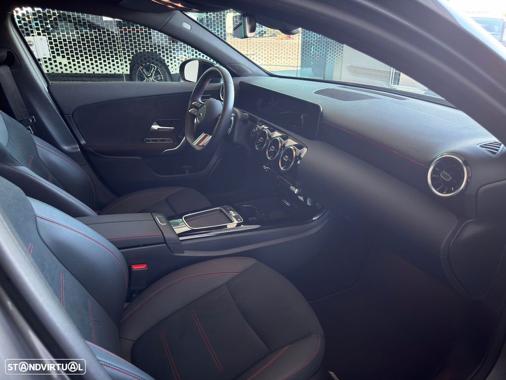 Mercedes-Benz A 180 d - 11