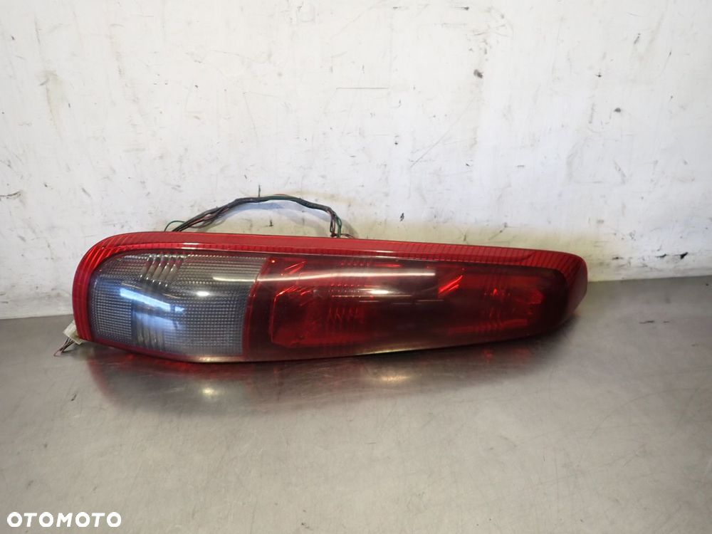 LAMPA LEWA TYLNA NISSAN X-TRAIL - 1