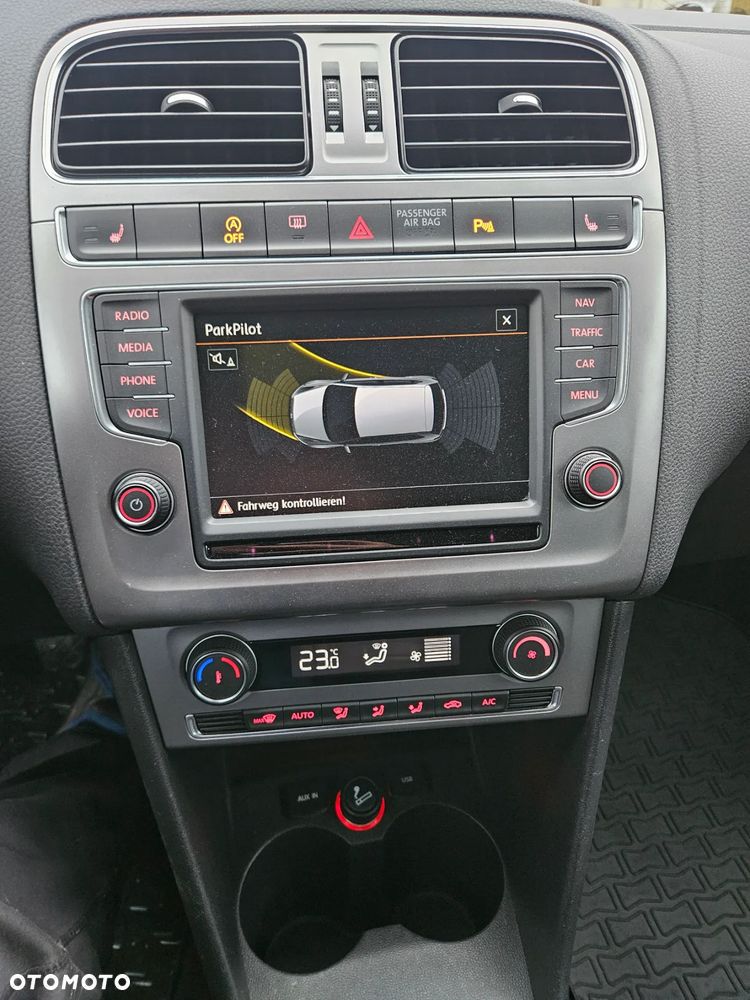 Volkswagen Polo 1.0 TSI Blue Motion Technology Lounge - 33