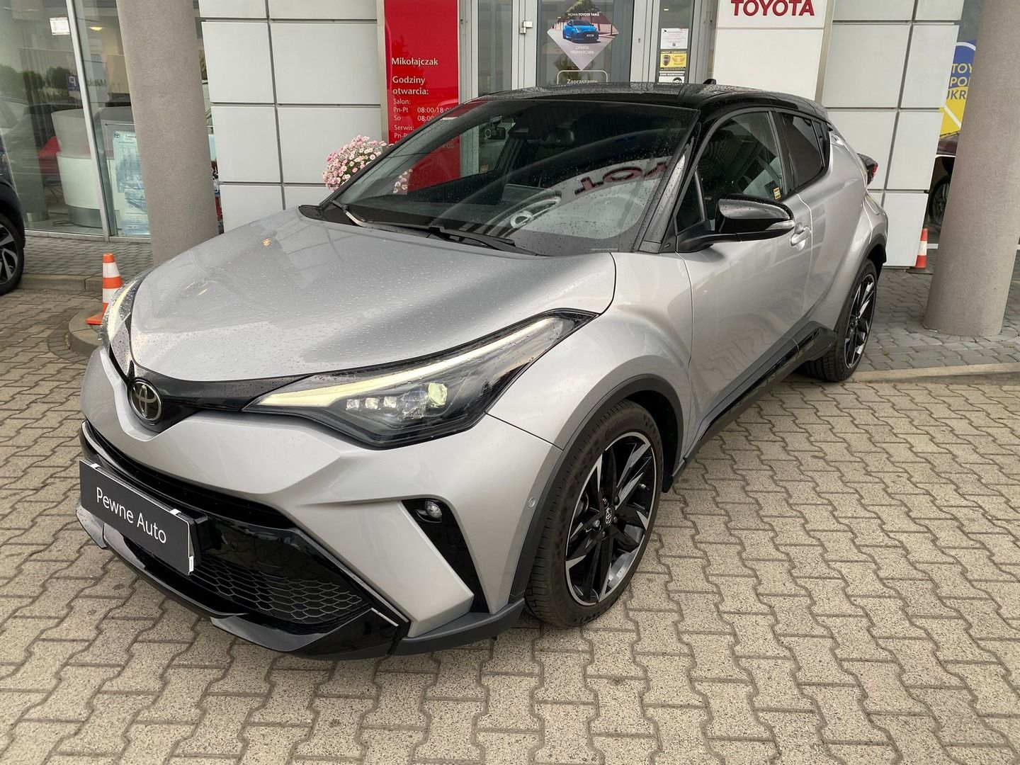 Toyota C-HR - 4