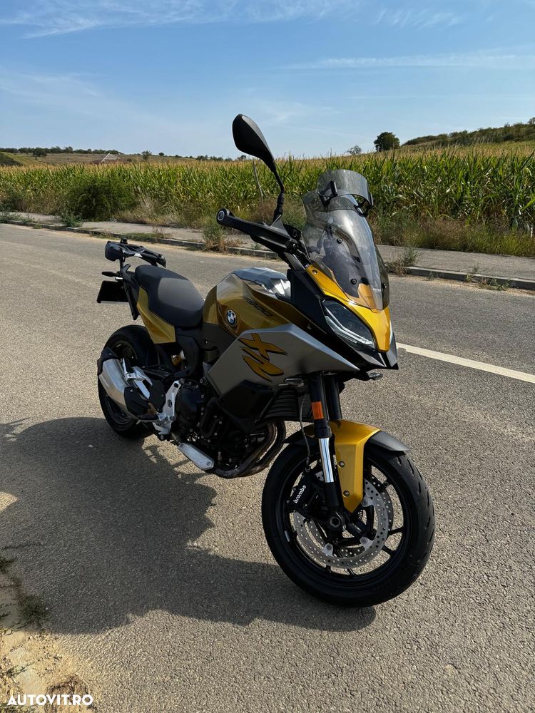 BMW F900XR - 3