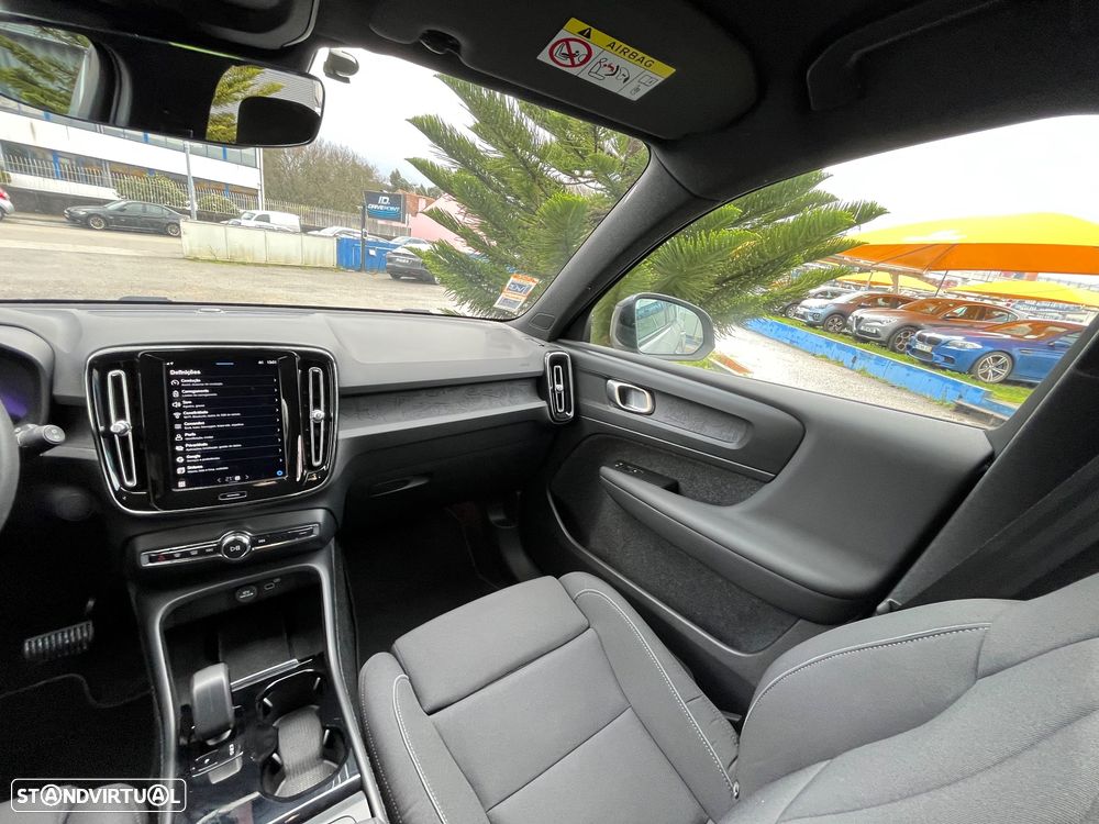 Volvo XC 40 Recharge Core - 56