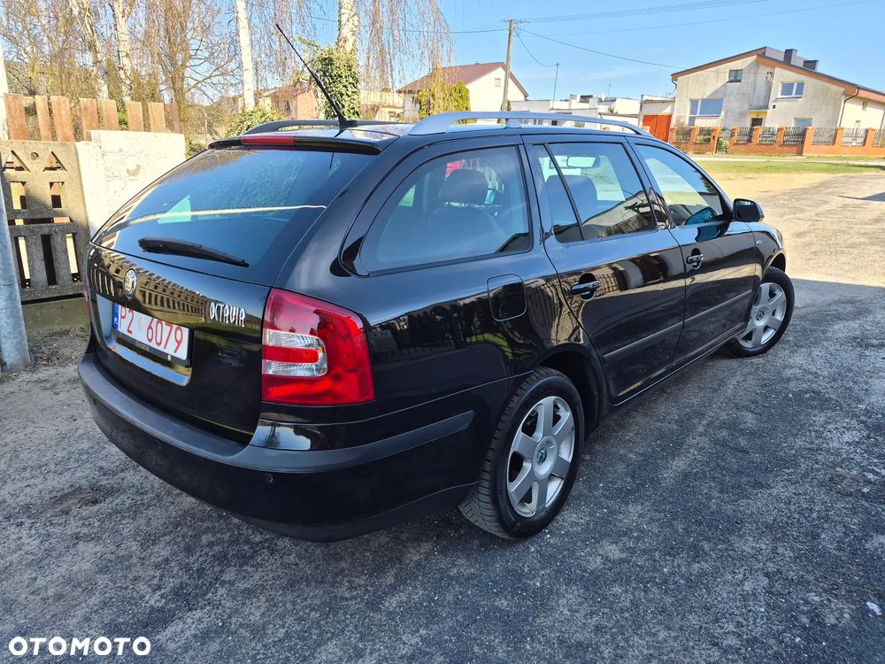 Skoda Octavia 2.0 TDI DPF Laurin & Klement - 12