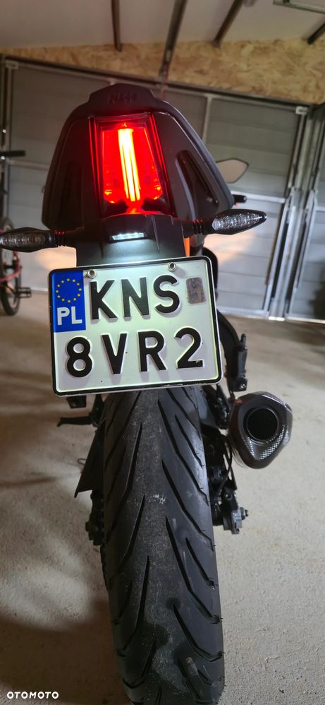 KTM RC 125 - 12