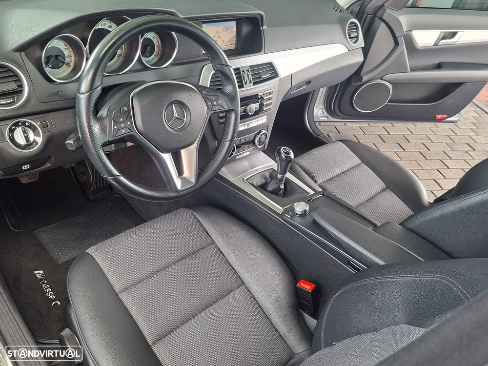 Mercedes-Benz C 220 - 8