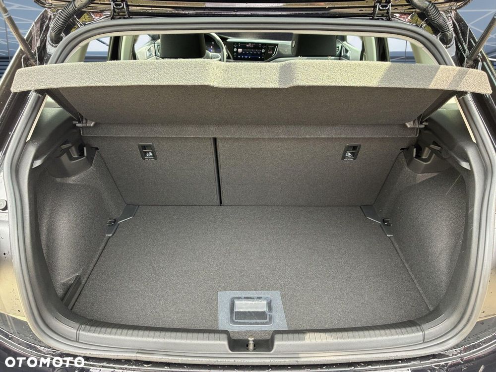 Volkswagen Polo - 28