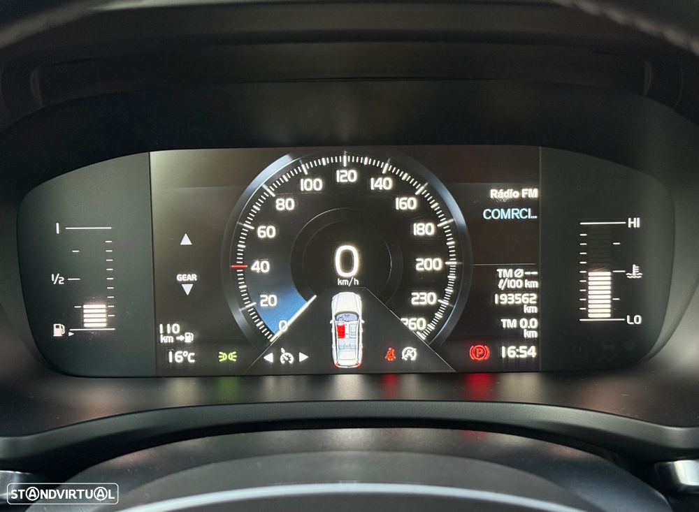 Volvo V60 2.0 D3 Momentum - 19