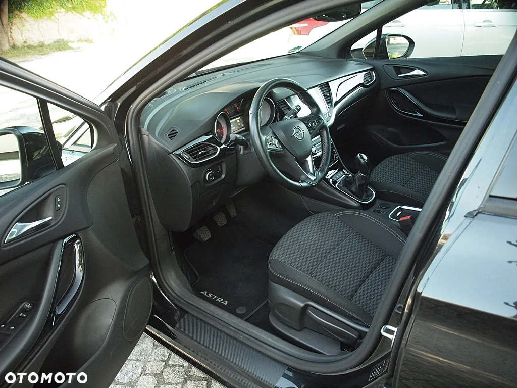 Opel Astra 1.4 Turbo Business - 13