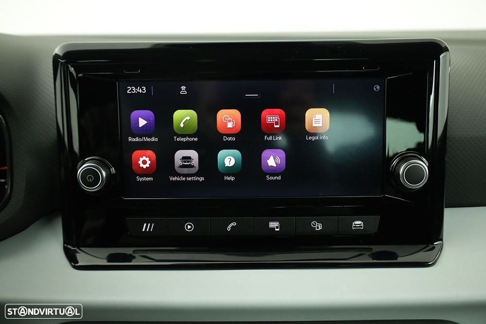 SEAT Arona - 10