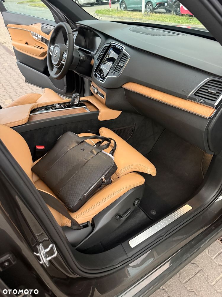 Volvo XC 90 B5 D AWD Momentum Pro 7os - 21