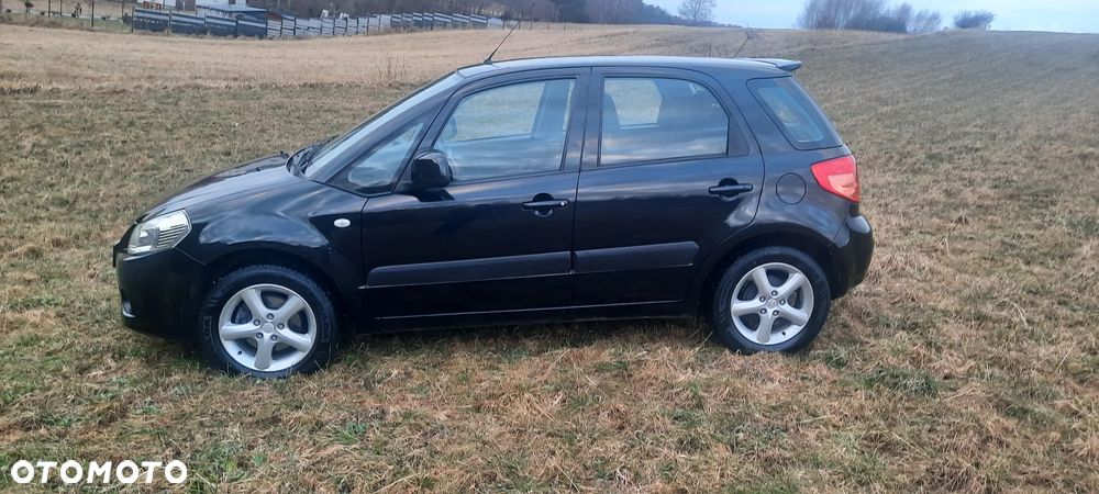 Suzuki SX4 - 30