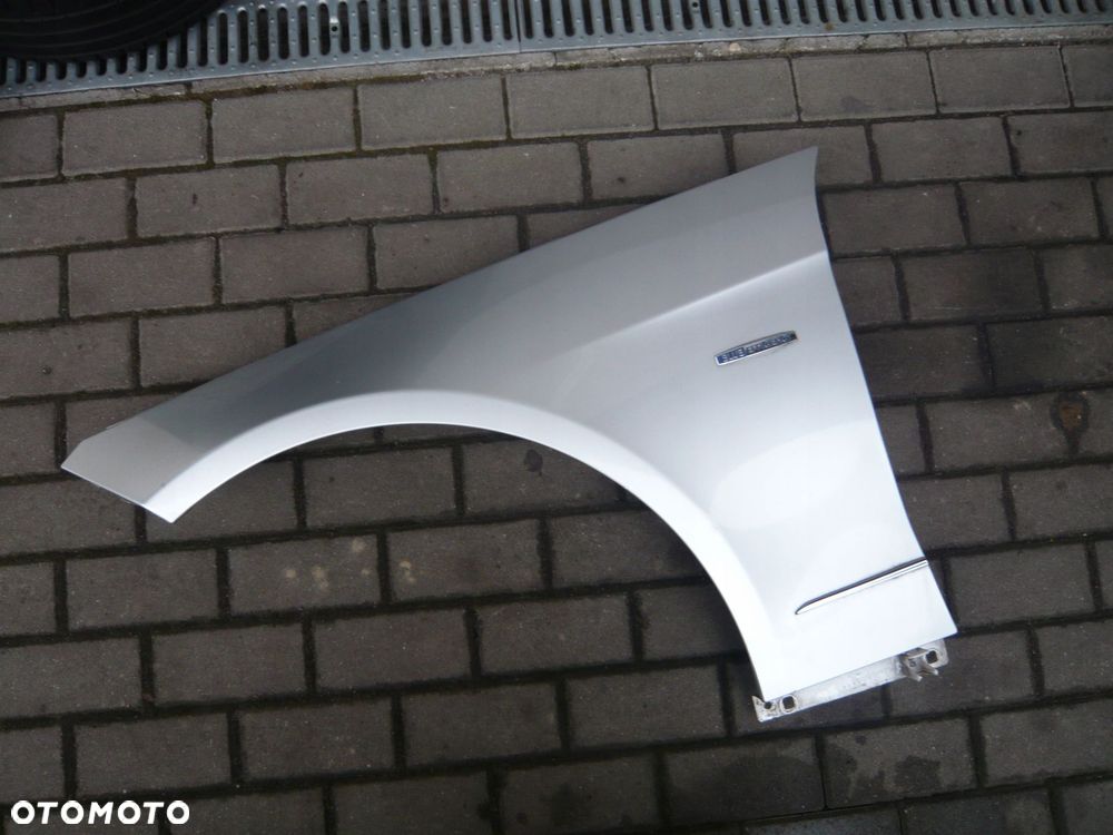 błotnik lewy przód mercedes-benz w212 775 - 1