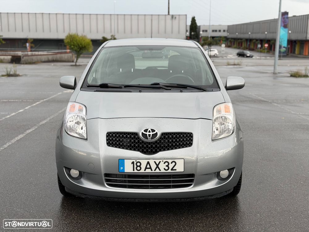 Toyota Yaris 1.0 VVT-i Sol High Pack - 9