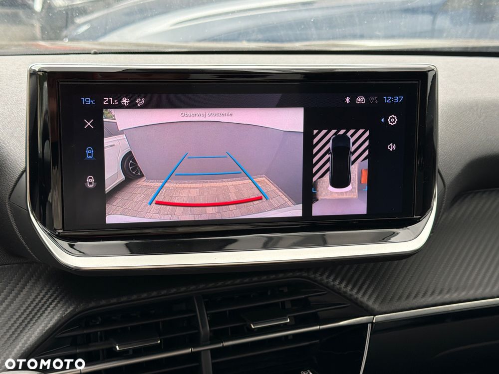 Peugeot 2008 BlueHDi 130 EAT8 Allure - 12