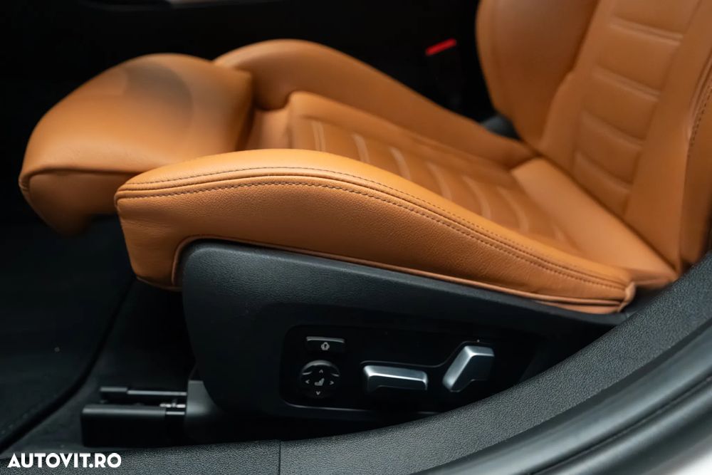 BMW M3 M340i xDrive - 16