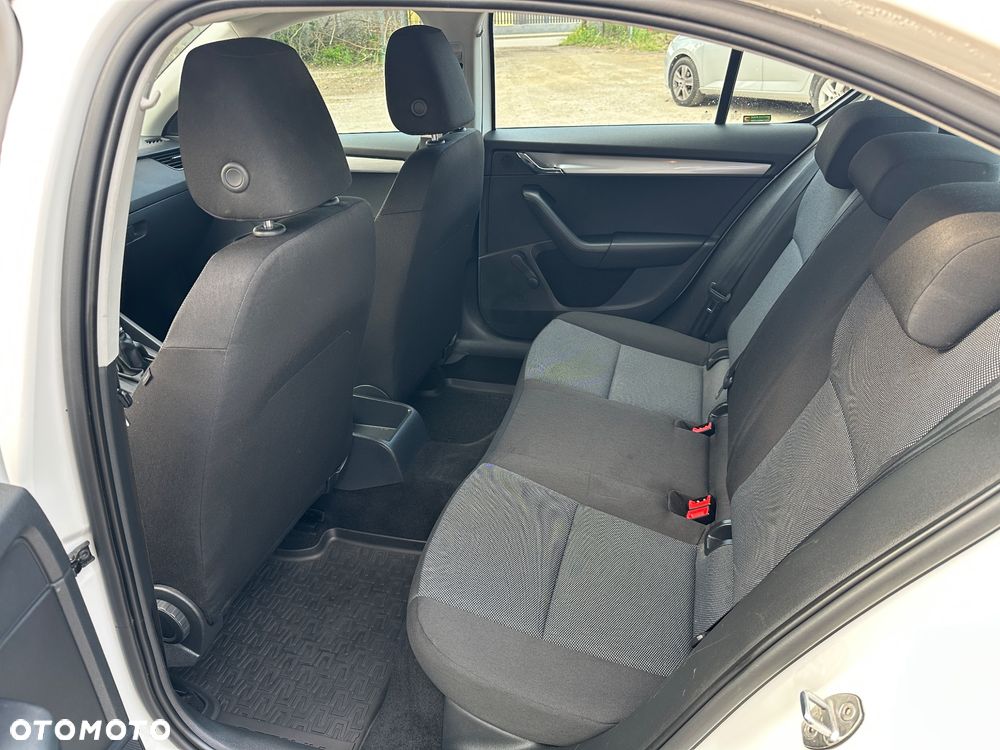 Skoda Octavia 1.2 TSI Active - 21