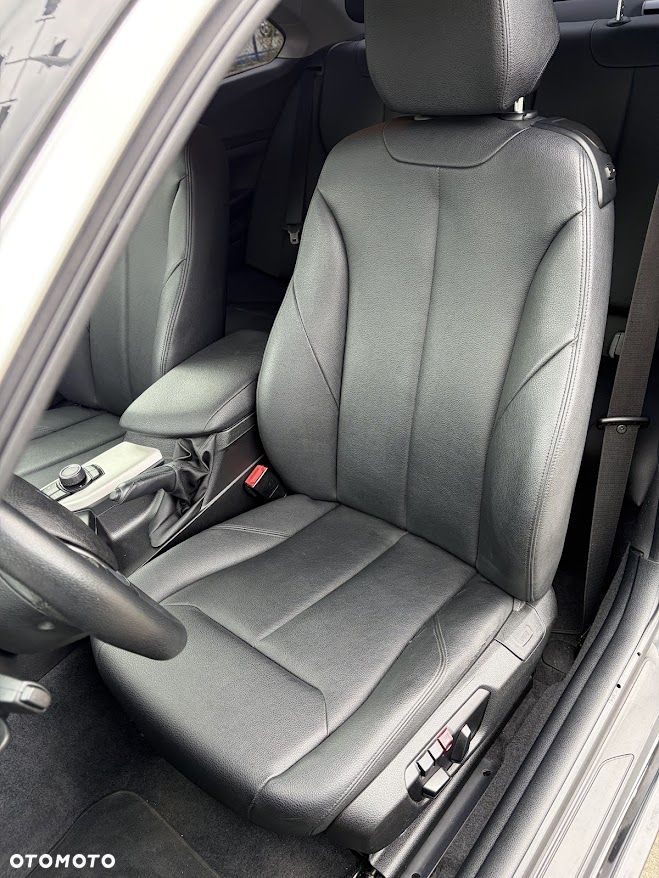 BMW Seria 2 228i - 10