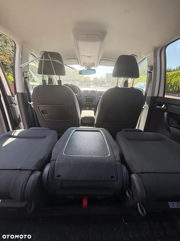 Volkswagen Touran 1.6 TDI DPF Life - 4