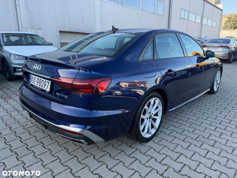 Audi A4 Limousine - 6