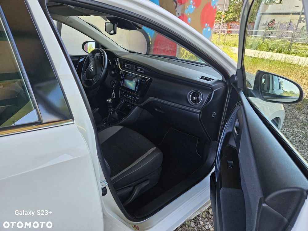 Toyota Auris 1.2 T Prestige - 15