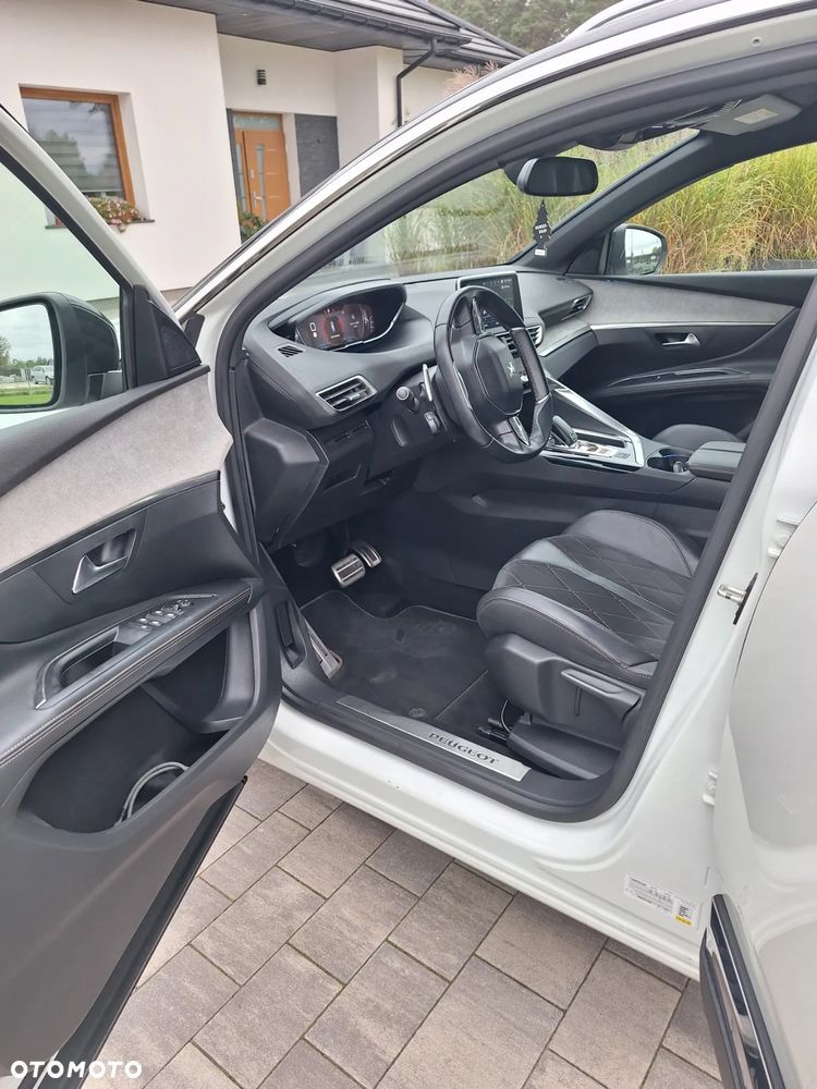 Peugeot 5008 BlueHDI 180 EAT8 GT - 11