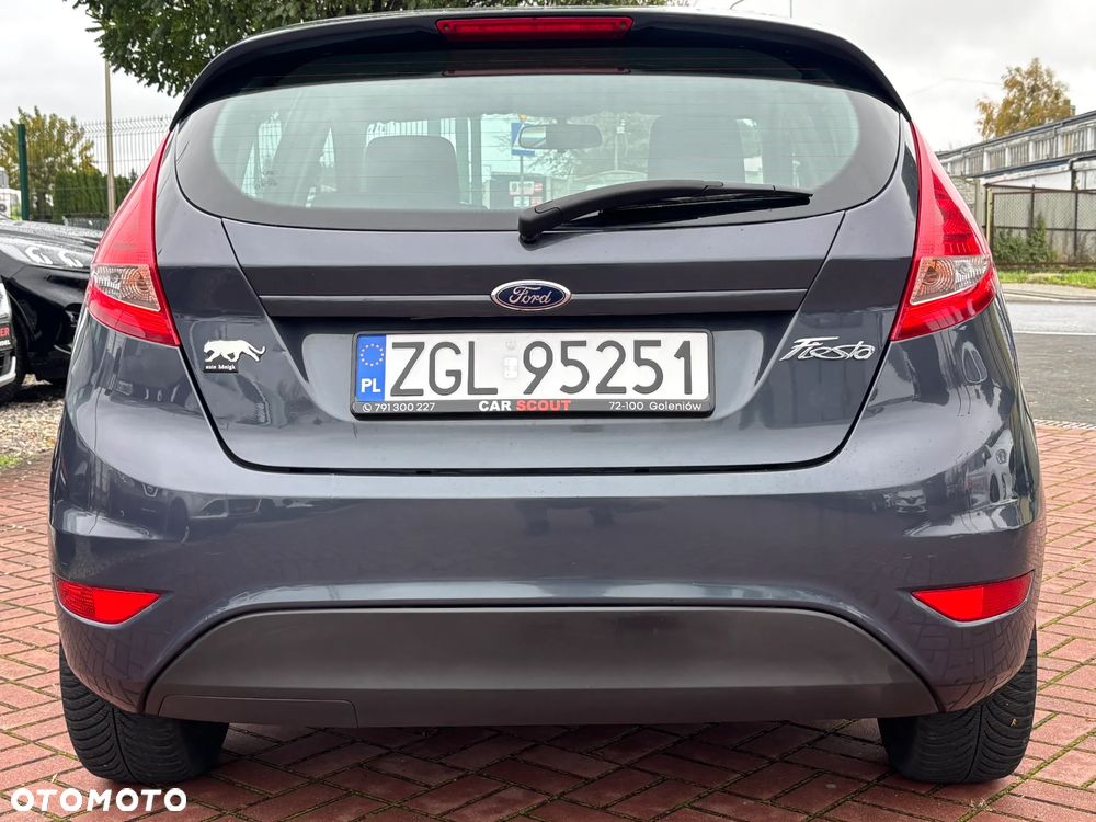 Ford Fiesta 1.25 Trend - 8